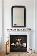 Edge Street IV by Onefinestay