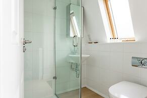 Edge Street IV by Onefinestay