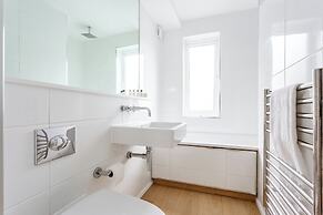 Edge Street IV by Onefinestay