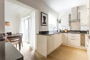 Edge Street IV by Onefinestay