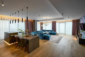 VISIONAPARTMENTS Nicolae Caramfil