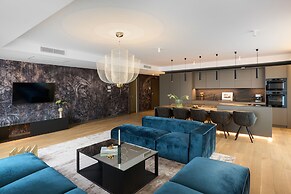 VISIONAPARTMENTS Nicolae Caramfil