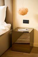 VISIONAPARTMENTS Nicolae Caramfil