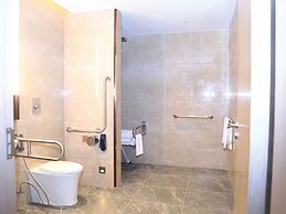 Skylight In-Terminal Hotel