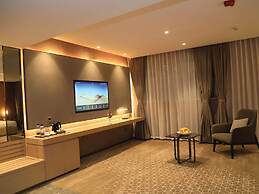 Skylight In-Terminal Hotel