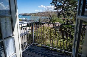 Victoria Hotel Menai Bridge