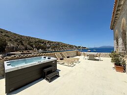 Mandraki Beach Resort - Adults Only