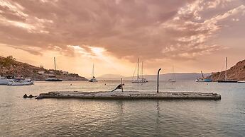 Mandraki Beach Resort - Adults Only