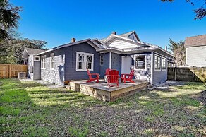 Newly Renovated Home in Downtown Fernandina Beach, A Block Away from C