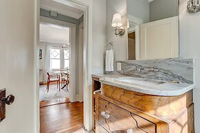 Newly Renovated Home in Downtown Fernandina Beach, A Block Away from C