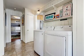 Newly Renovated Home in Downtown Fernandina Beach, A Block Away from C
