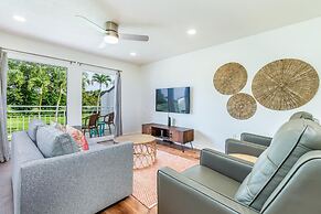 Emmalani 423 1 Bedroom Condo by RedAwning