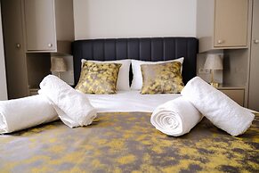 Ozgur City Residence