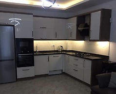 Stylish Ground Floor 3-bed Apartment in Dalyan