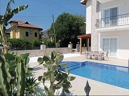 Stylish Ground Floor 3-bed Apartment in Dalyan