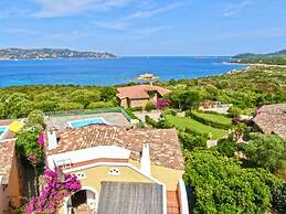 Villa Maestrale con Piscina