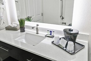 Suburban Studios Brunswick I-95