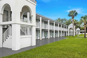 Suburban Studios Brunswick I-95