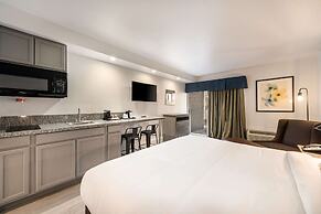 Suburban Studios Williamsburg Central