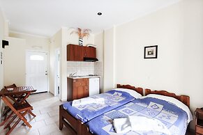 Despina studios and rooms