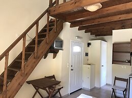 Despina studios and rooms