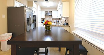 4Bdrm 2Bath 4Beds - Richmond