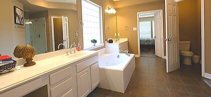 6Bdrm 4.5Bath 8Beds - HOME BIG AS TEXAS