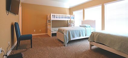 6Bdrm 4.5Bath 8Beds - HOME BIG AS TEXAS