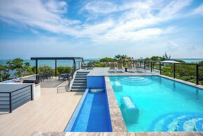 Sunset Gecko Condos - Unit 1A