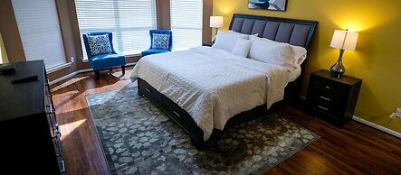 4Bdrm 3.5Bath 11Beds - Great House