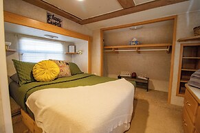 Kozy Haven Log Cabin Rentals