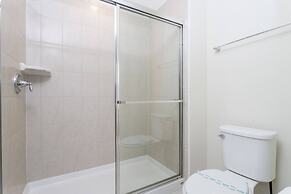 Beautiful 6 Bedroom Home w/ Private Pool and Spa at Windsor Island