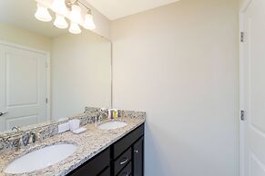 Beautiful 6 Bedroom Home w/ Private Pool and Spa at Windsor Island