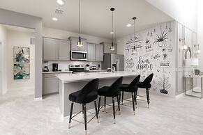 Brand New 6 Bedroom With Private Pool