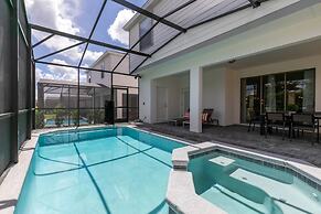 Brand New 6 Bedroom With Private Pool