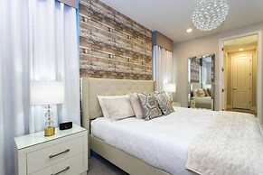 Home With Game Room, Movie Room and a Pvt Pool 405