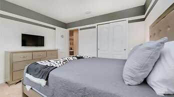 Beautiful 6 Bedroom Home With Private Pool and Game Room Ww1508