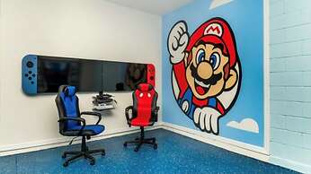 Beautiful 6 Bedroom Home With Private Pool and Game Room Ww1508