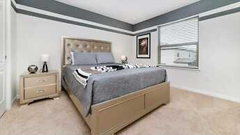 Beautiful 6 Bedroom Home With Private Pool and Game Room Ww1508