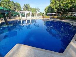 4k Garden Resort by Cocotel