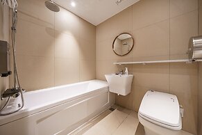 Brown-Dot Hotel Geomdan