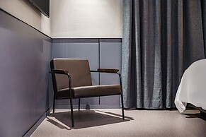 Brown-Dot Hotel Geomdan