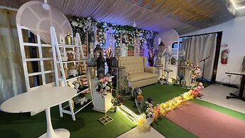 8 Dragons Private Resort and Events Place by Cocotel