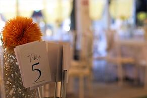 8 Dragons Private Resort and Events Place by Cocotel