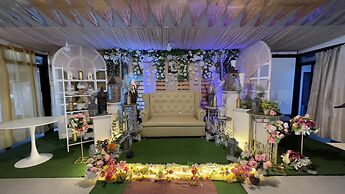 8 Dragons Private Resort and Events Place by Cocotel