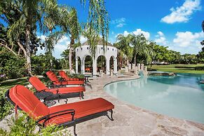 5-star villa for rent in Moroccan-style