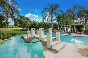 5-star villa for rent in Moroccan-style