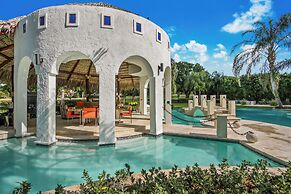 5-star villa for rent in Moroccan-style