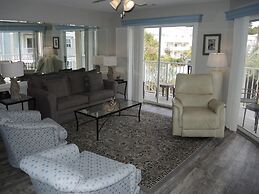 308m 1 Bedroom Condo by Redawning