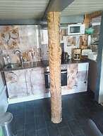 Ferienwohnung Sleeps 6 With Whirlpool